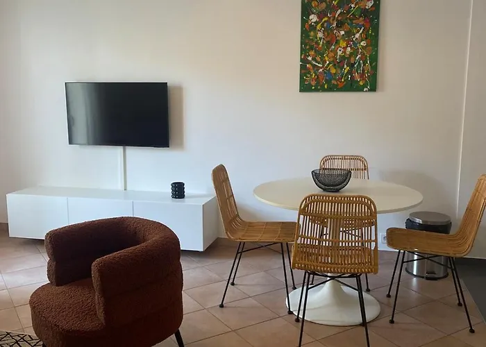 Vue En Plein Centre Διαμέρισμα Καλβί