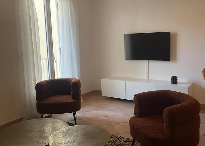 Vue En Plein Centre דירה