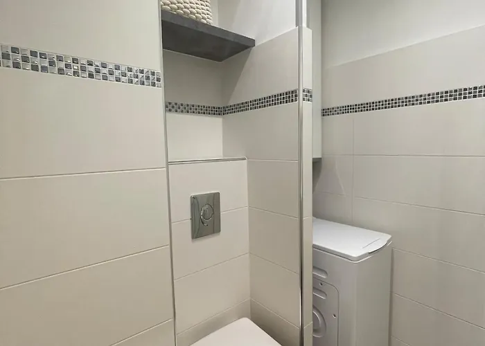 아파트 Vue En Plein Centre *
